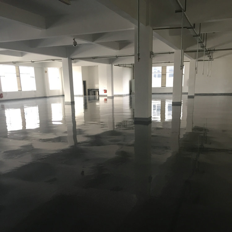 三明滄晟地坪漆廠家簡析環氧地坪出現針孔的原因和解決方法