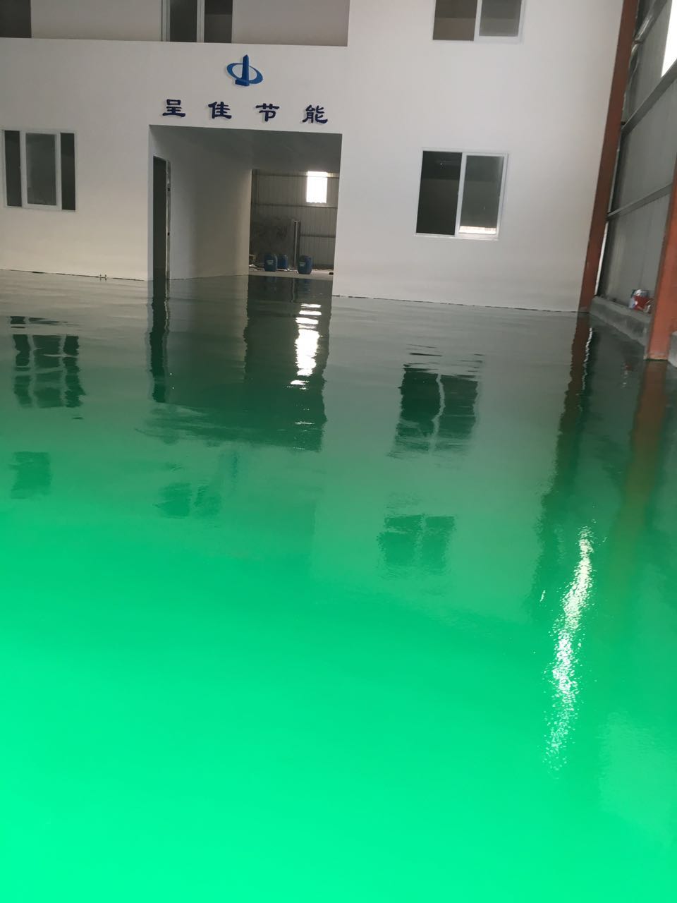 為了不變的美，你家的環氧地坪趕緊保養起來吧